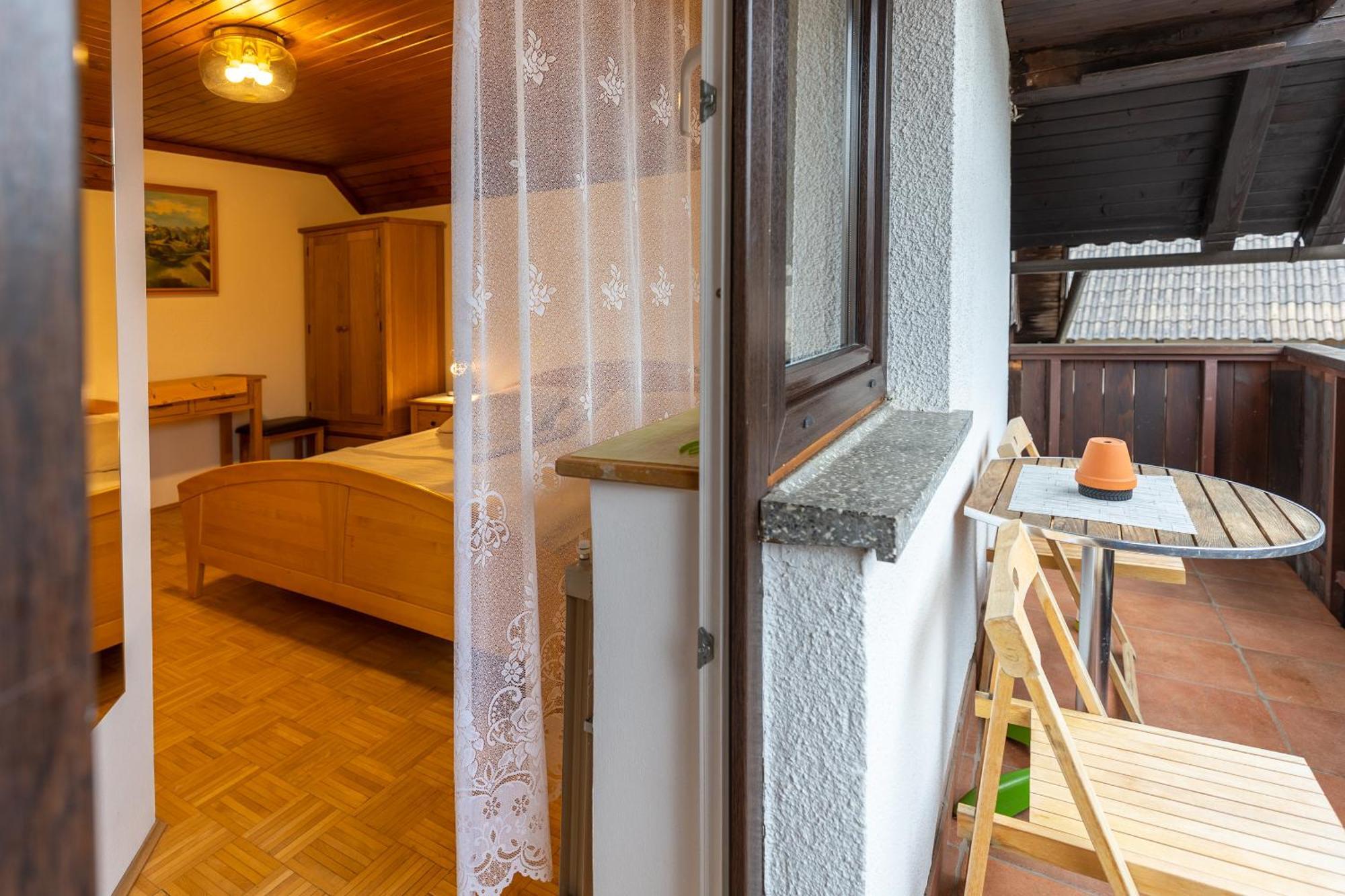 Apartments Pri Urhu Bohinj Εξωτερικό φωτογραφία